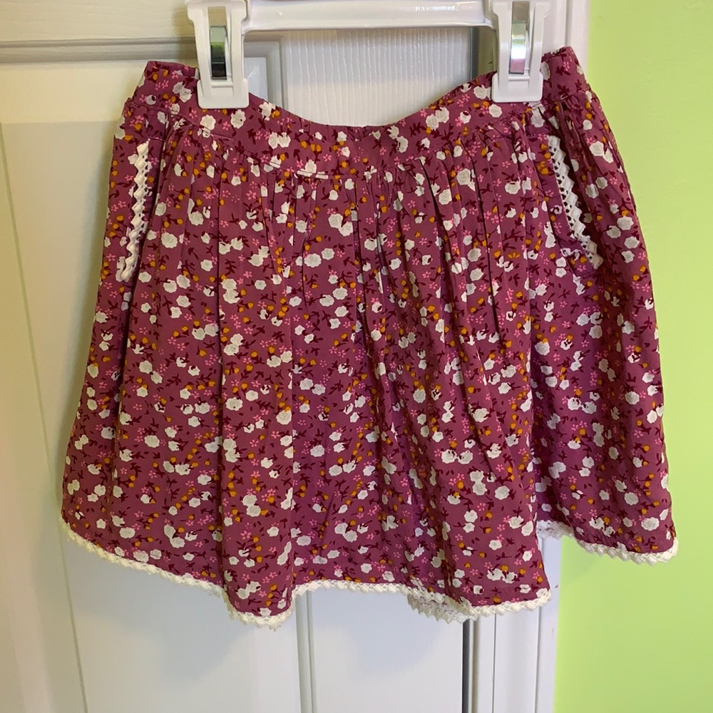NWOT OshKosh plum/cranberry floral skirt size 5T